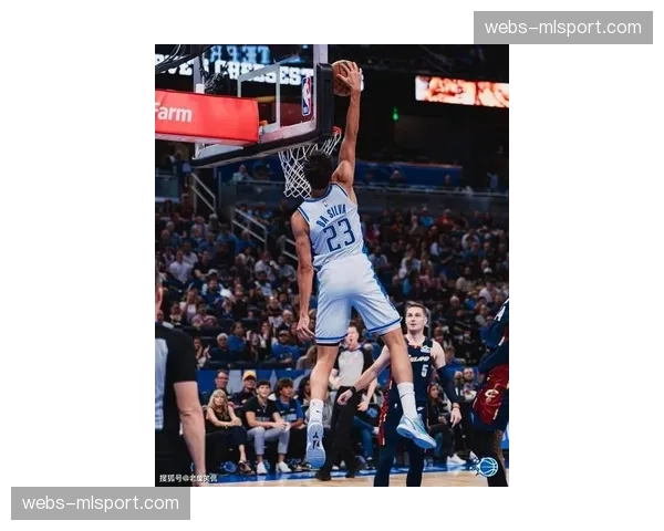 骑士对阵魔术冲击四连胜 哈登米切尔组合渐入佳境