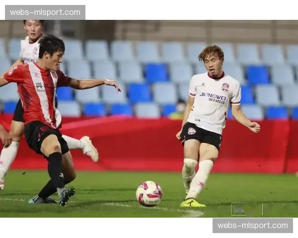 蓉城防守体系瞬间崩塌问题 阿洛伊西需强化战术纪律性 蓉城防守体系瞬间崩塌问题 阿洛伊西需强化战术纪律性